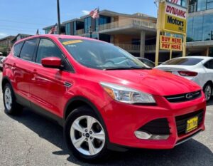 2015 Ford Escape SE's photo