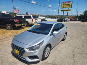 2019 Hyundai Accent, photo 2