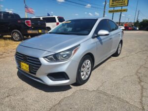 2019 Hyundai Accent, photo 3