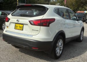 2017 Nissan Rogue Sport, photo 4