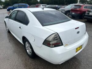 2013 Chevrolet Impala, photo 3